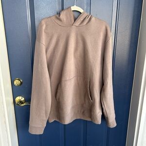 BRAND NEW Beyond Yoga hoodie — super soft, only worn once